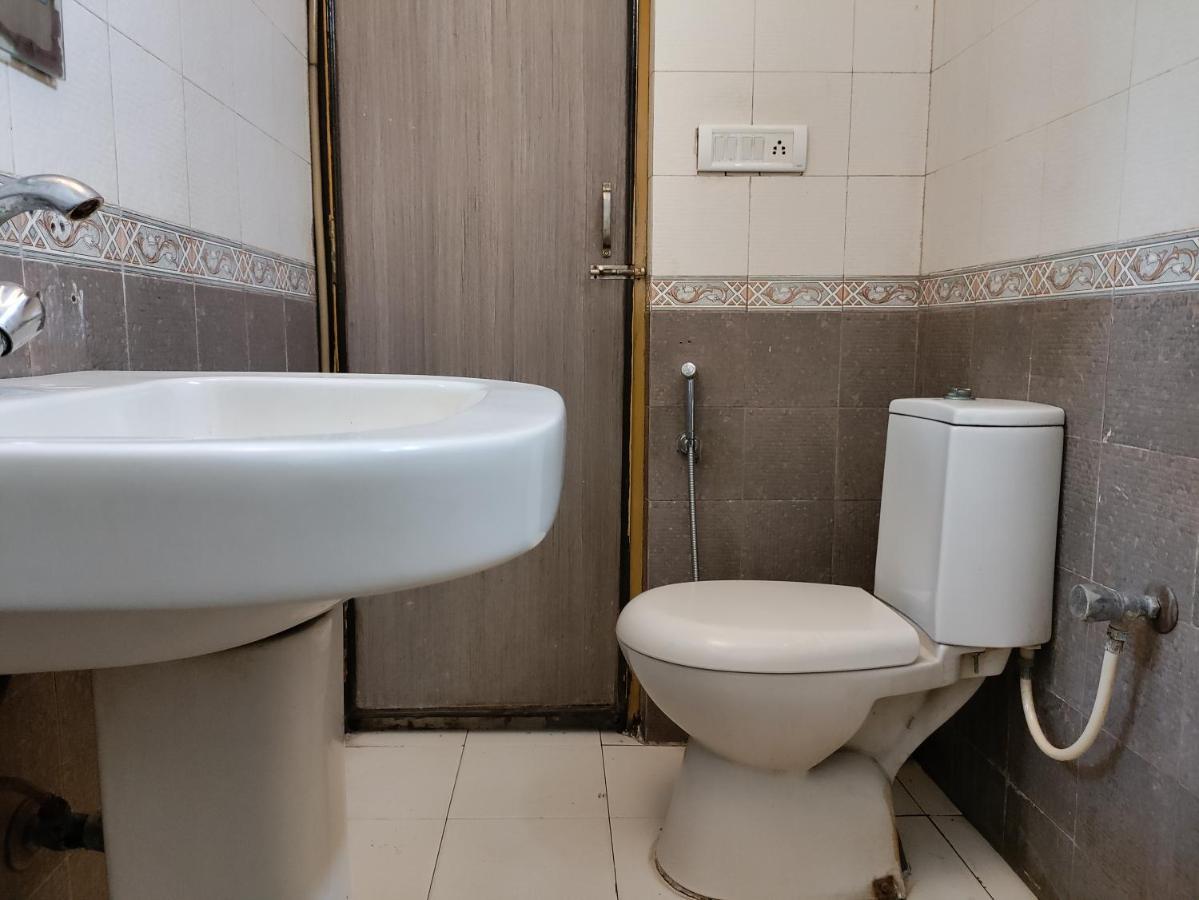 Tulip Palm Hotel Dzsaipur Kültér fotó