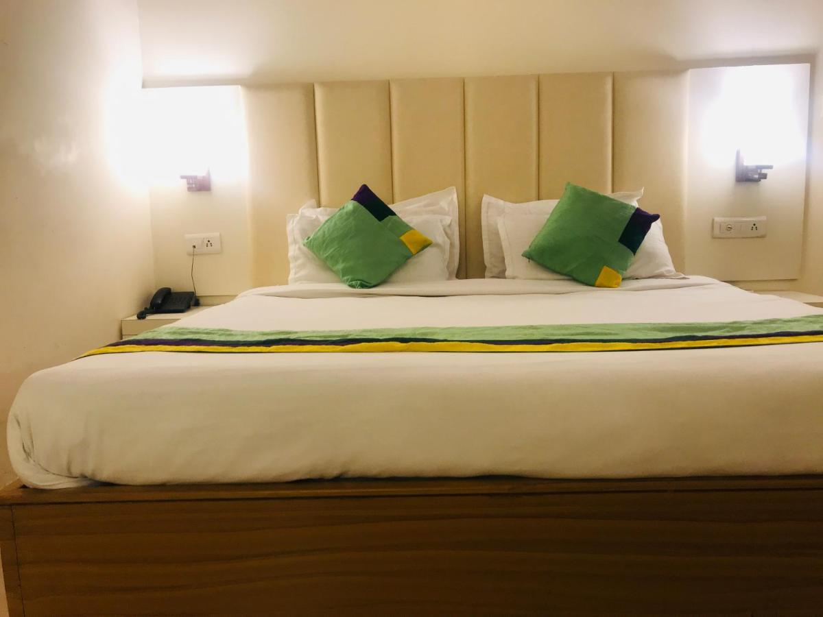 Tulip Palm Hotel Dzsaipur Kültér fotó